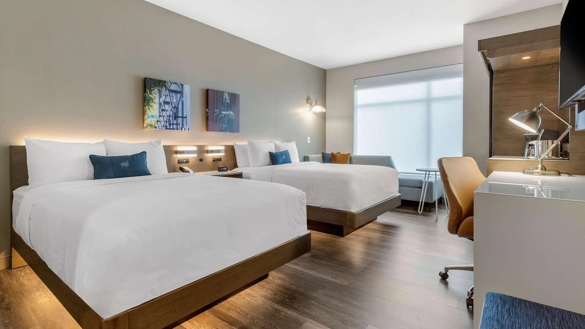 Cambria Hotel Orlando Airport