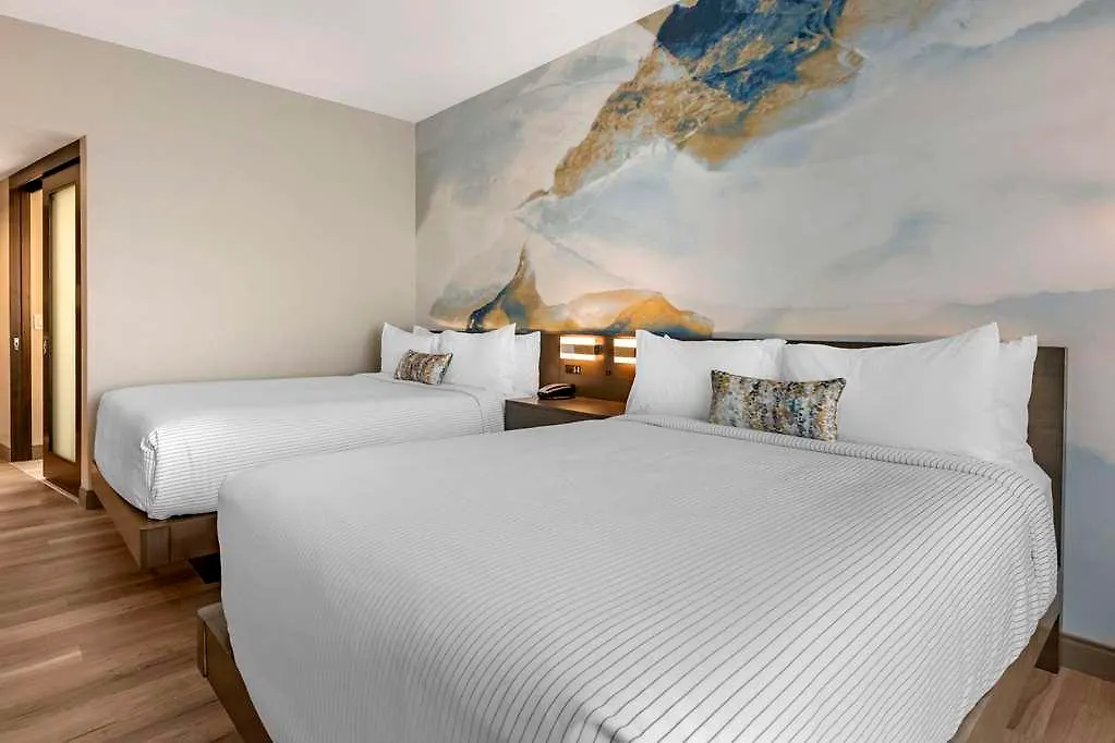 Cambria Hotel Orlando Airport